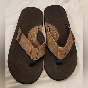 Cobian Men's Flip-flop Java Sandals Shoes.